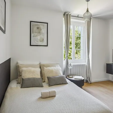 Le Chapelle -t2 Cosy Pour 4- 8 * Lyon