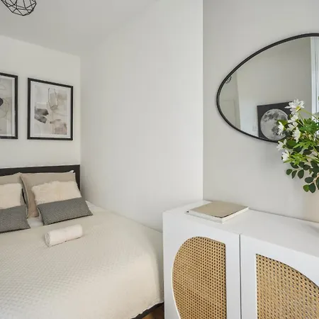 Le Chapelle -t2 Cosy Pour 4- 8 *