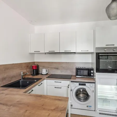Le Chapelle -t2 Cosy Pour 4- 8 Apartment